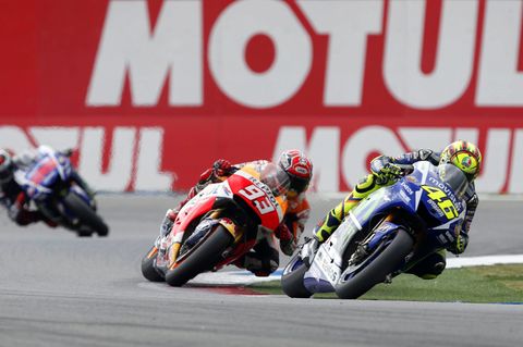 Harter Fight bei der MotoGP in Assen: Valentino Rossi vor Marc Marquez