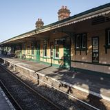 Die Bahnhöfe sind pittoresk