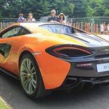 Das Heck des McLaren 570 S.