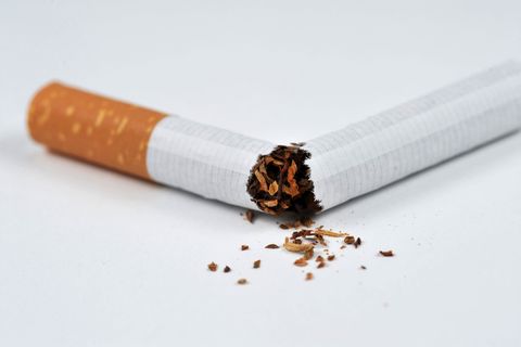 Durch eine neue Tabakrichtlinie werden einige Zigarettenmarken aus den Regalen verschwinden. 