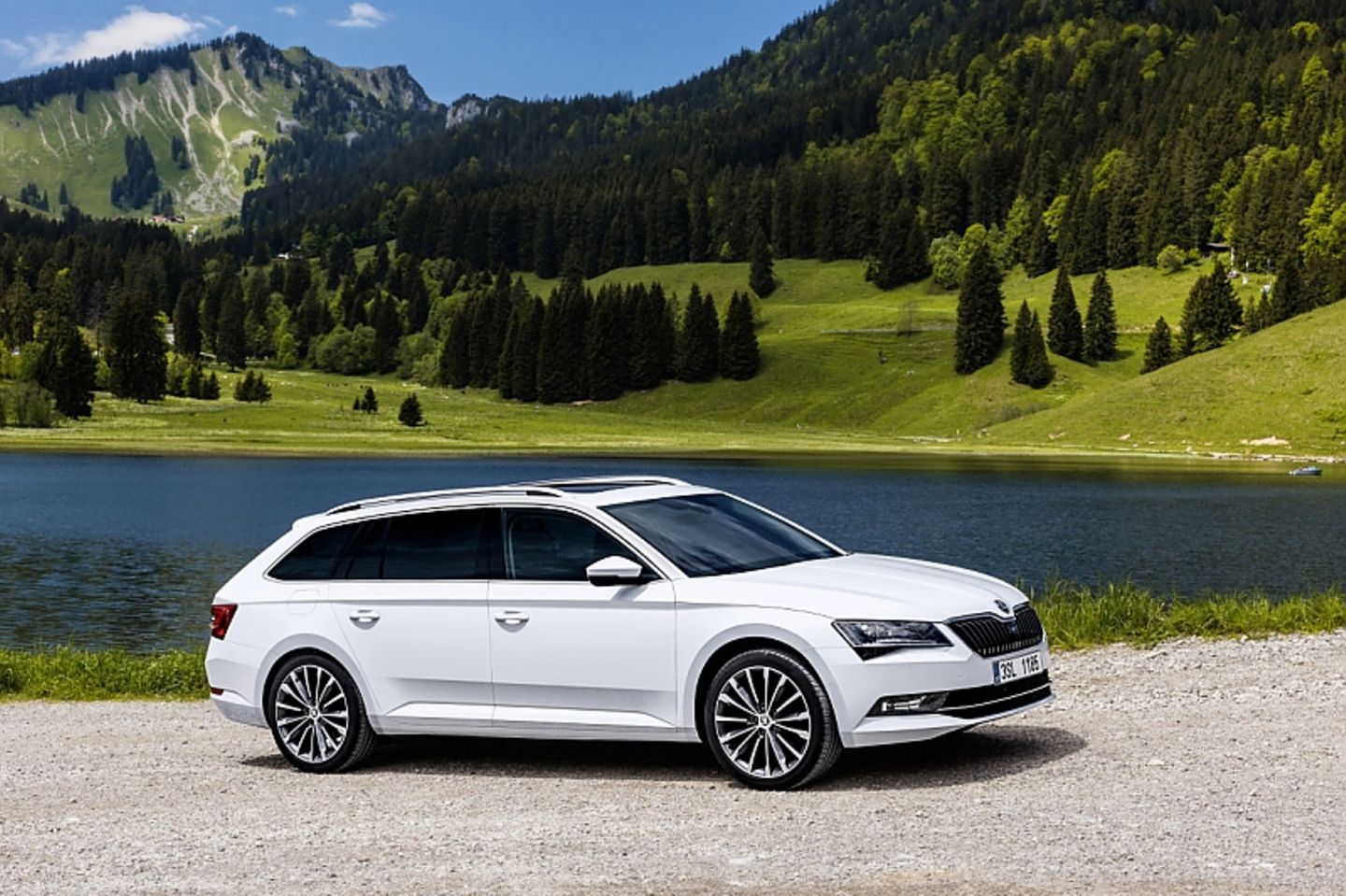 Skoda Superb 2.0 TDI Combi - gelungenes Design