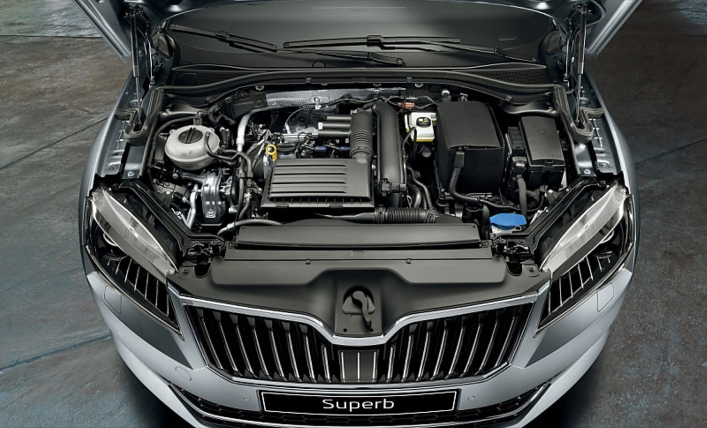 Skoda Superb 2.0 TDI Combi - das Motorenspektrum reicht von 120 bis 280 PS