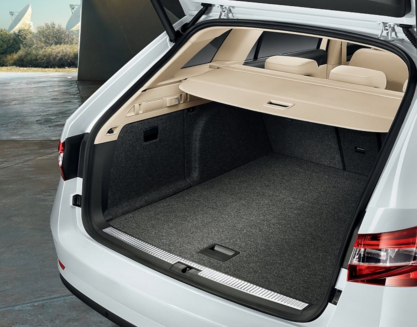 Skoda Superb 2.0 TDI - als Kombi eine Klasse für sich