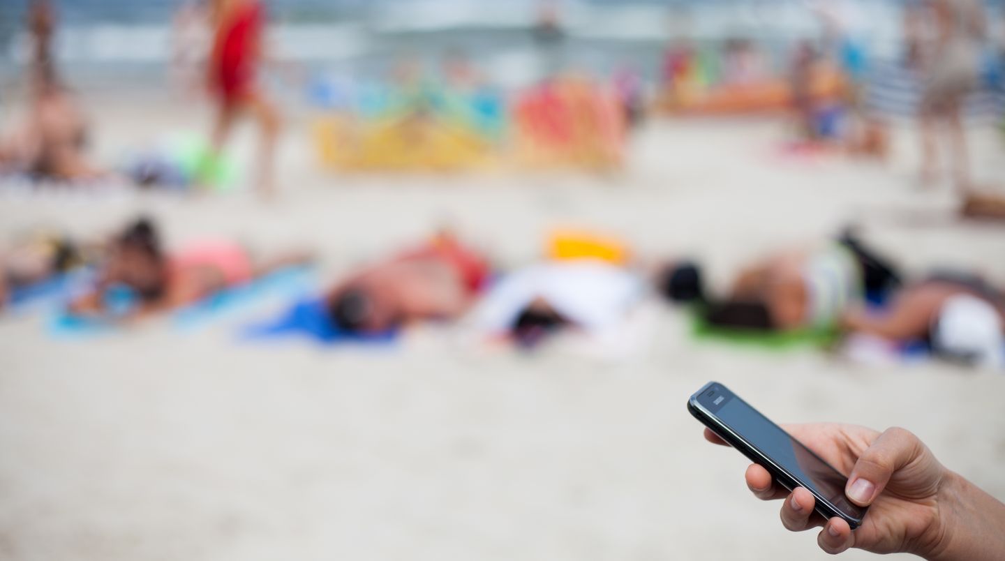 Kostenfalle Urlaubstelefonat? Ab 2017 will die EU Roaming-Gebühren beenden