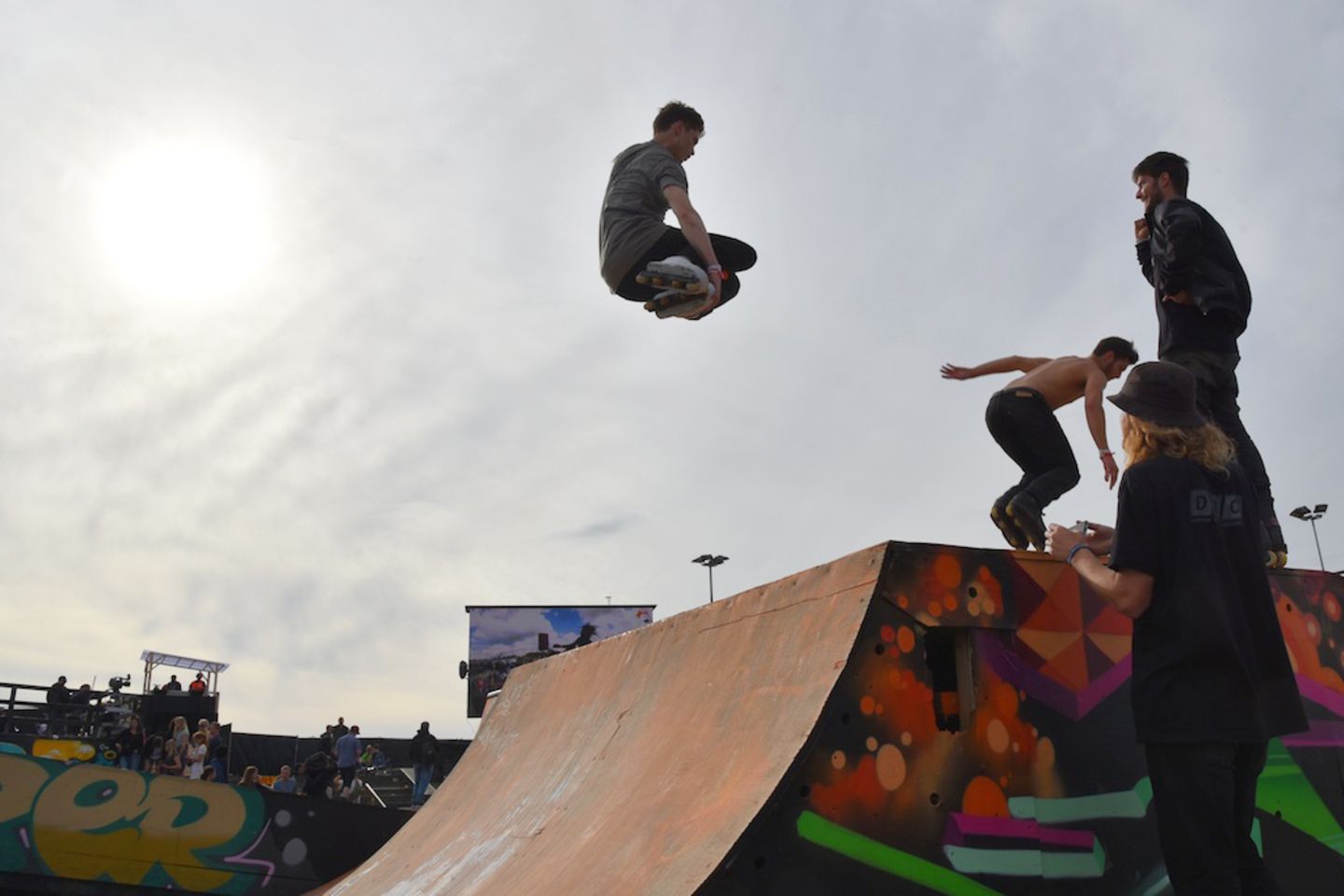 Diesen riesigen Skate-Park hat  das Festival der Stadt Roskilde als ganzjährige Einrichtung geschenkt.