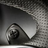 Schaltpaddel am Lenkrat gehören im Smart Fortwo zum Sportpaket