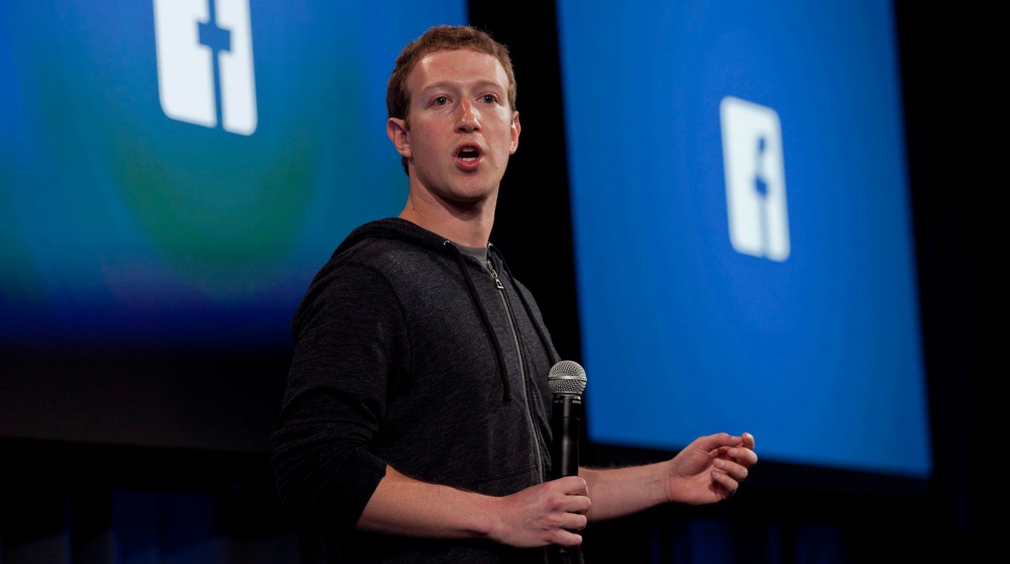 Mark Zuckerberg im 2013 bei einer App-Präsentation