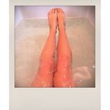 Wem gehören diese Beine?