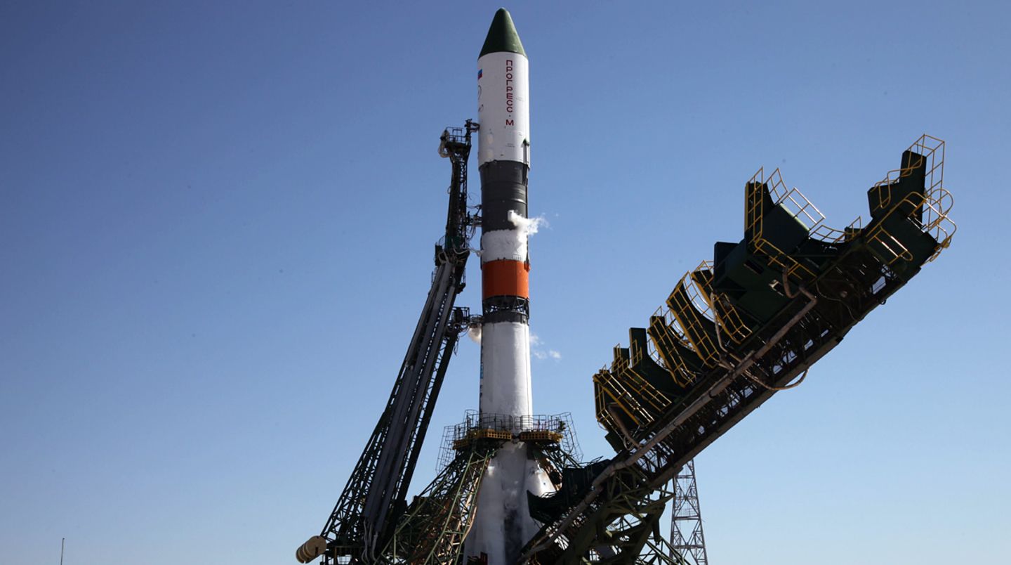 Der "Progress"-Frachter kurz vorm Start auf dem Weltraumbahnhof in Baikonur (Kasachstan)
