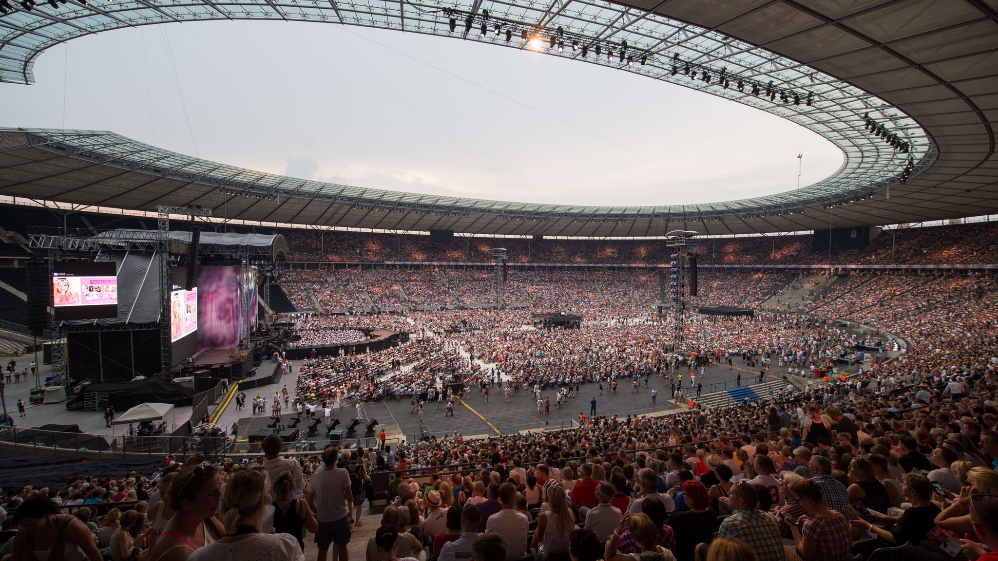 Vor erstem Konzert im Berliner Olympiastadion: Polizei spricht von