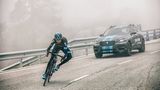 Jaguar F-Pace auf der Tour de France 2015