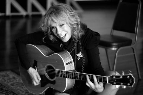 Rickie Lee Jones singt "Jimmy Choos"
