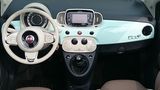 Das Cockpit des Fiat 500 C.