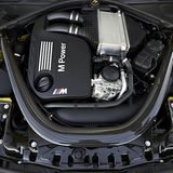 BMW M4 Coupé - das Triebwerk leistet 431 PS und ermöglicht so 280 km/h