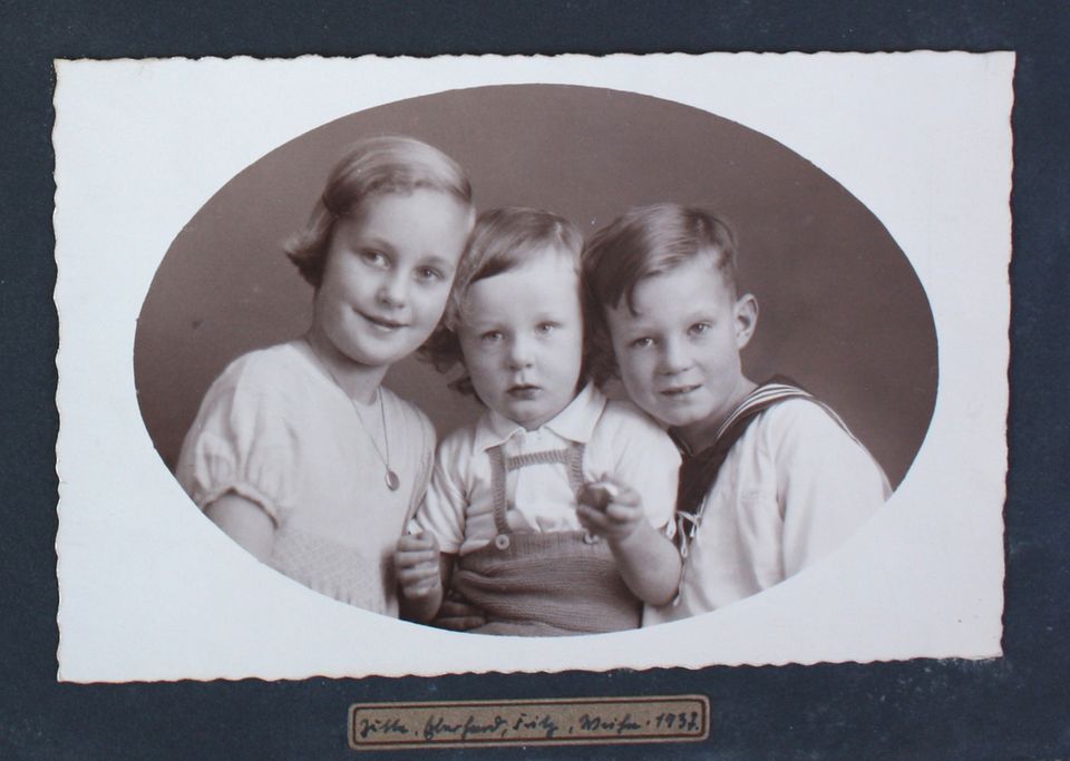 Jutta, Eberhard und Fritz auf einer Fotografie von 1937