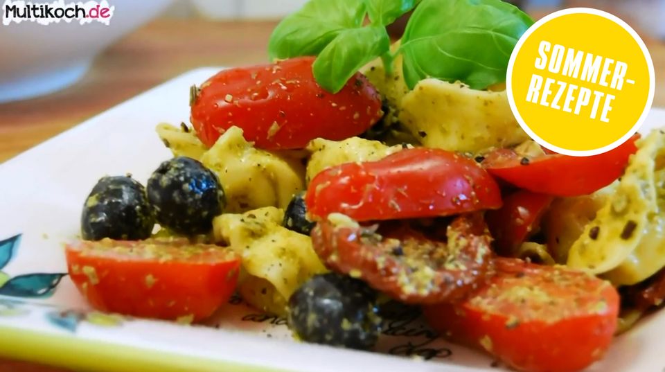 Sommerrezepte der Foodtuber: Fantastischer Tortellini-Pesto-Salat zum Selbermachen