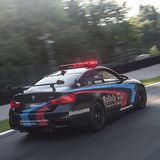BMW M4 mit Wassereinspritzung - die Motorräder sehen den Bayern nur von hinten