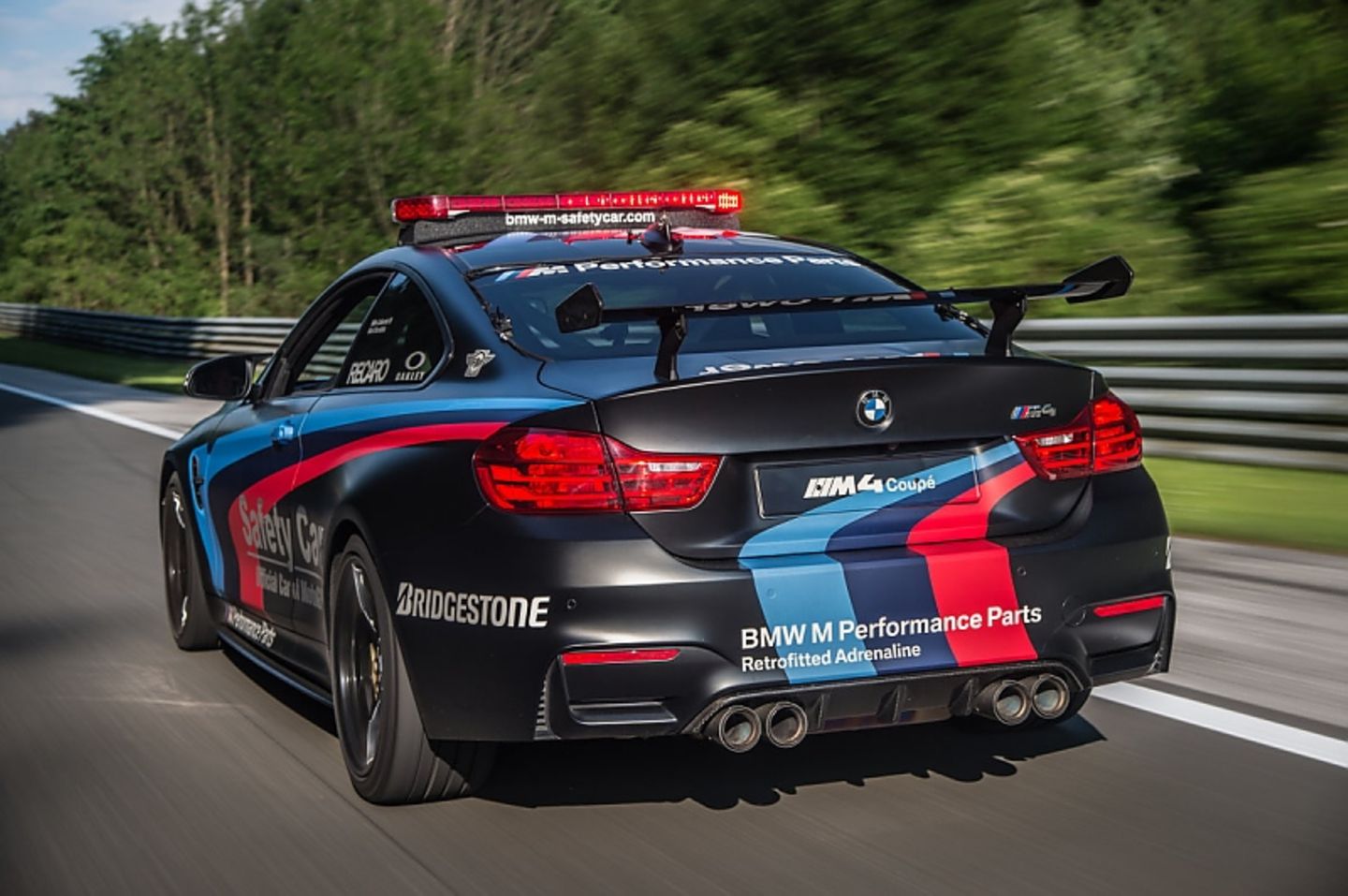 BMW M4 mit Wassereinspritzung - hat 10 bis 20 Prozent mehr Leistung