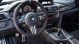 BMW M4 mit Wassereinspritzung - das Cockpit des Pace Cars
