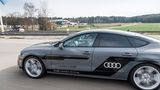 Das autonome Fahren auf der Autobahn ist ein weiterer Schritt zum perfekten Auto-Piloten, der alles im Griff hat