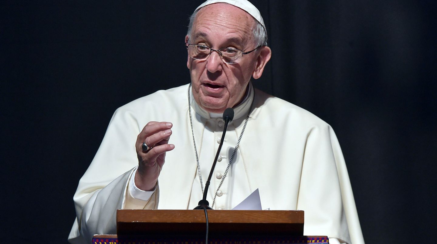 Papst Franziskus während seiner Rede in Santa Cruz de la Sierra