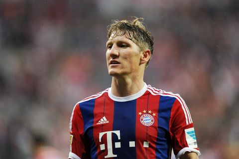 Manchester United bietet Bayern-Star Bastian Schweinsteiger einen Zweijahresvertrag