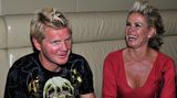Ex-Fußballer Stefan Effenberg war noch nie ein Mann der leisen Töne. Verständlich, dass er zu einem Totenkopf-T-Shirt von Ed Hardy greift.