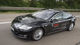Autonomes Fahren bei Bosch: Tesla S als Versuchsträger