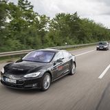 Autonomes Fahren bei Bosch: Tesla S als Versuchsträger