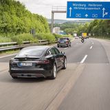 Autonomes Fahren bei Bosch: Tesla S als Versuchsträger