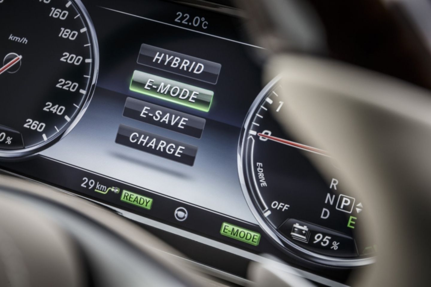 Mercedes S 500 Plug-In-Hybrid bietet verschiedene Fahrmodi