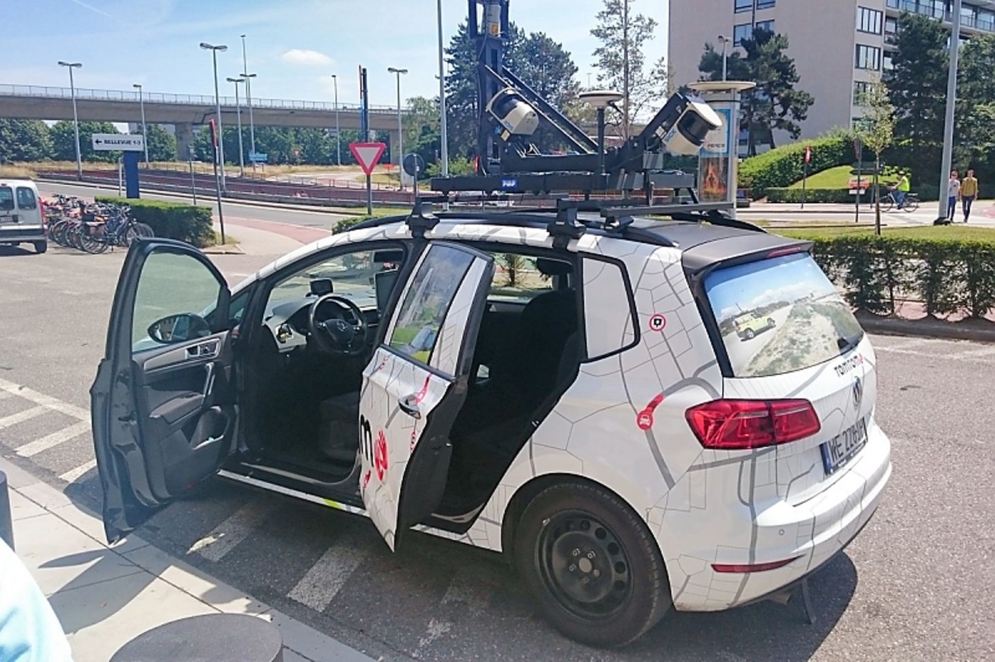 Rund 200.000 Euro kostet ein TomTom Mobile Mapping Van.