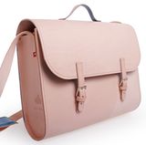 Eine Schultasche aus Naturleder