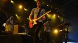 Die dänische Band "Who Made Who" sind Meister ihres Fachs. Das Festival Programm schreibt: "Gitarren Pop trifft in einem dunklen Raum auf Disko".  Stimmt zwar irgendwie aber viel wichtiger ist bei dieser Band die Perfomance und die Kunst, das Publikum in Partylaune zu versetzen.