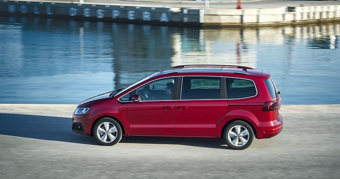 Der Seat Alhambra ist 4,85 Meter lang,...