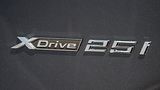 BMW X1 xDrive 25i - der aufgeladene Vierzylinder ist drehfreudig, aber alles andere als sparsam