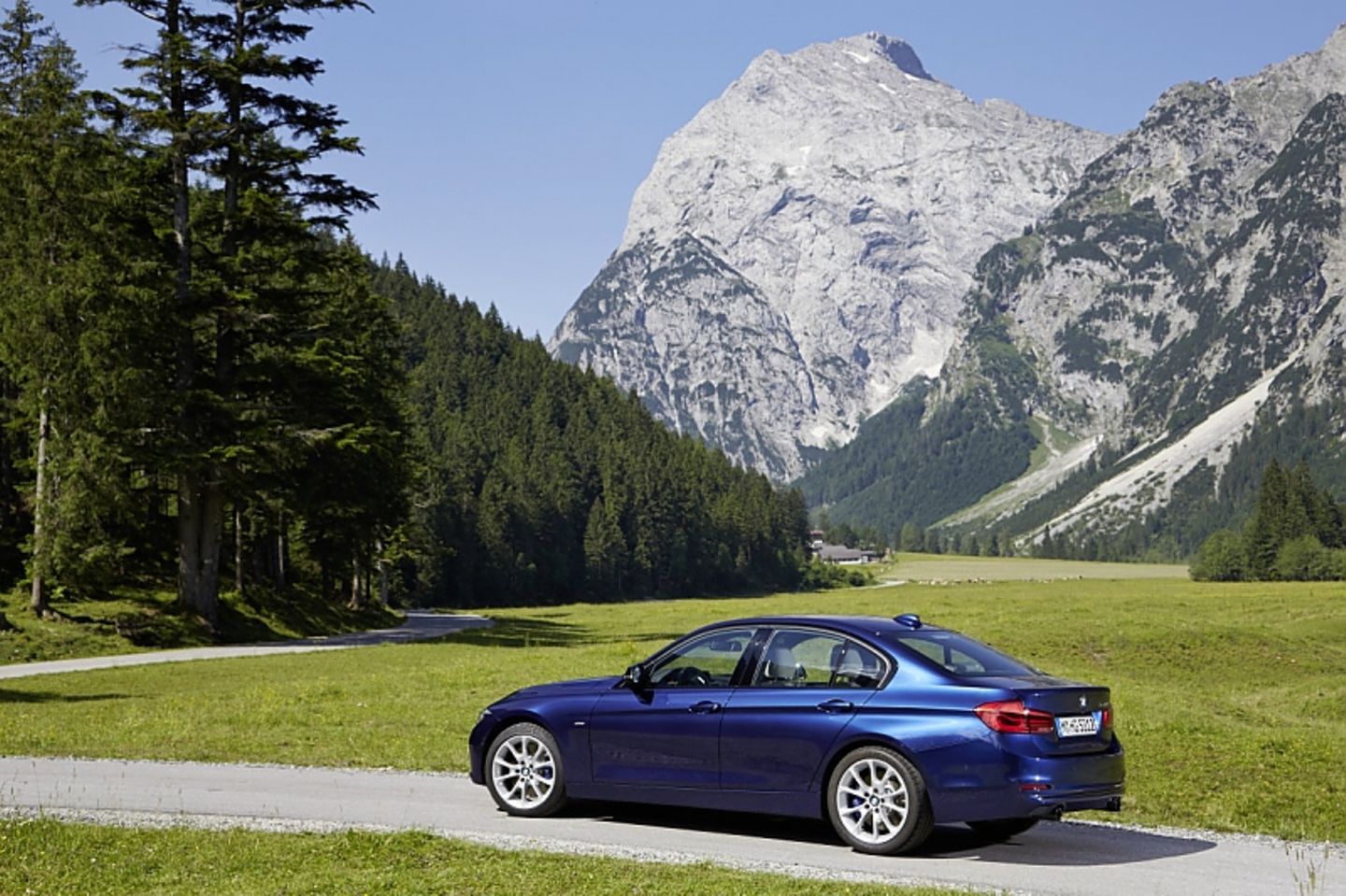 BMW 340i Modellpflege 2015 - im Vergleich zum Vorgänger kaum verändert