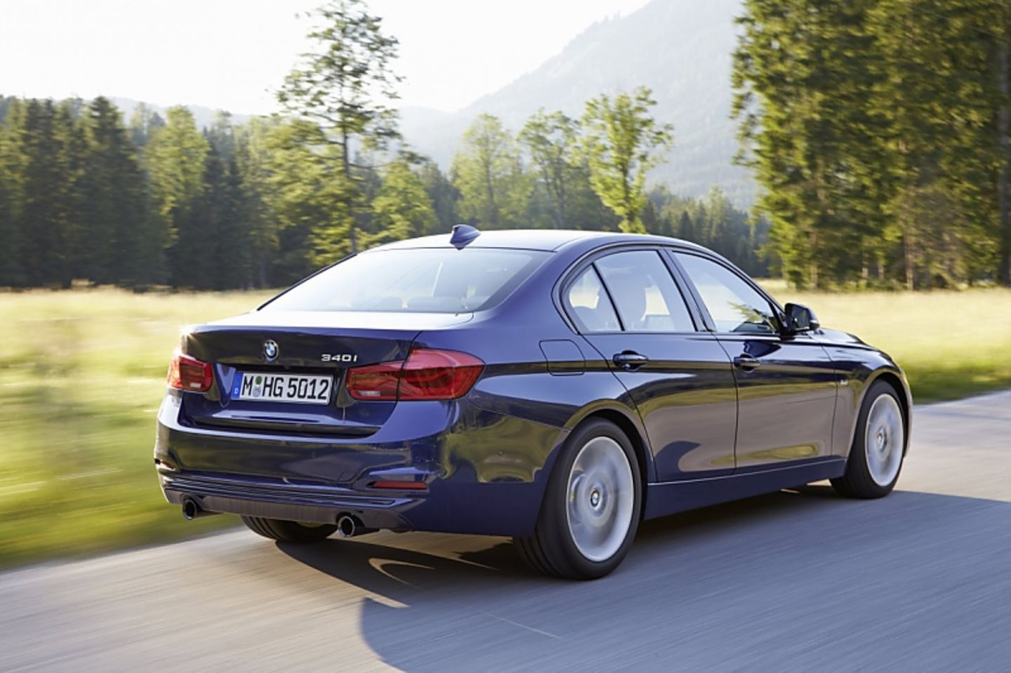 BMW 340i Modellpflege 2015 - gewohnt dynamisch unterwegs