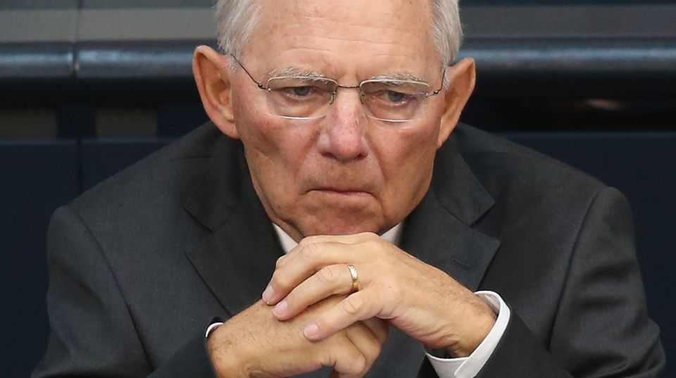 Finanzminister Wolfgang Schäuble sitzt im Deutschen Bundestag