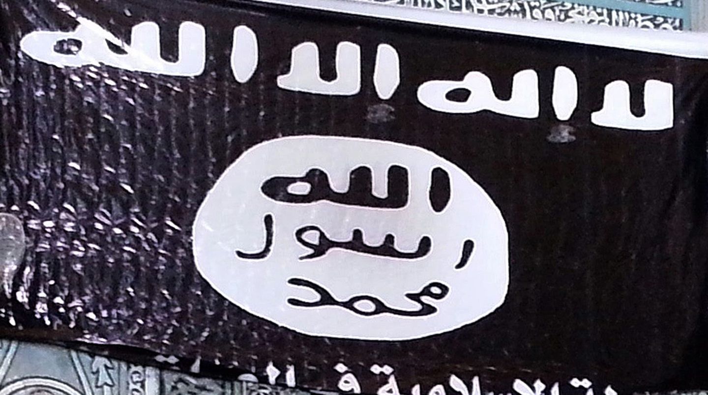 Die Flagge des Islamischen Staats: Auch in dem bosnischen Dörfchen Osve wehen die Fahnen der Terrormiliz.