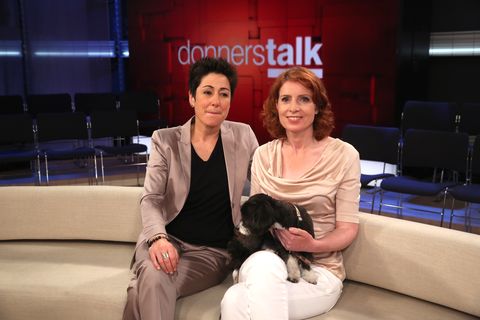 Dunja Hayali, Monica Lierhaus und Hündin Pauline