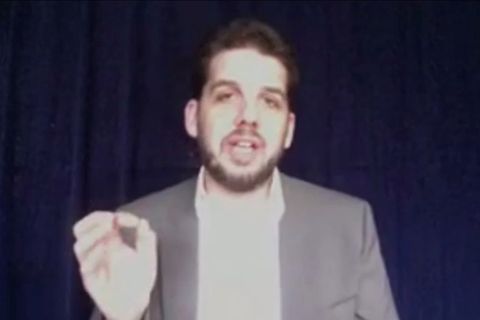 Mentalmagier Christoph Kuch beim Platz-Experiment