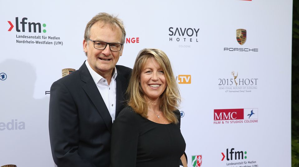 Frank Plasberg und seine Frau Anne Gesthuysen beim Emmy Award in Köln: Die Veranstaltung der Versicherungs-Lobby, zu der Plasbergs Firma eingeladen hat, wird von seiner Frau moderiert