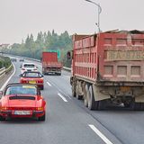 Der Porsche 911 SC Targa ist 4,29 Meter lang,...