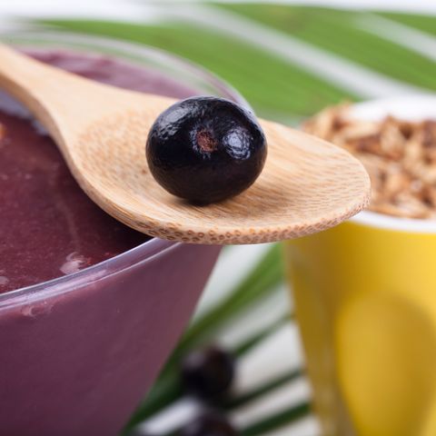 Acai-Beere und Acai-Müsli