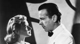 "Ich schau dir in die Augen, Kleines."Einer der berühmtesten Sätze der Filmgeschichte wurde nicht nur lange Zeit falsch wiedergegeben, sondern auch oftmals misinterpretiert. Im englischen Original heißt es "Here’s looking at you", was nicht viel mehr bedeutet als "Prost". Nichtsdestotrotz: Bergman spielt in "Casablanca" neben Humphrey Bogart ihre wohl bekannteste Rolle.
