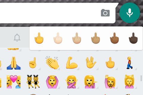 Das Mittelfinger-Emoji ist Teil der normalen Whatsapp-Tastatur