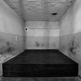 Bewährtes Mittel war eine strenge Isolation in solchen Kerkerzellen.