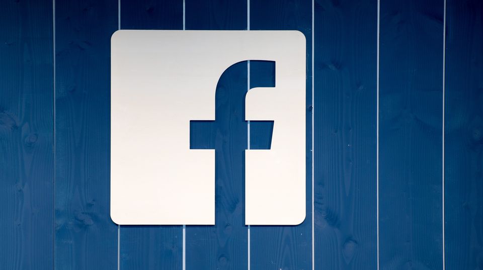 Anleger sorgen sich um steigende Kosten bei Facebook
