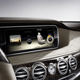 Die aktuelle Mercedes S-Klasse hat rund 50 Prozent weniger Knöpfe, als der Vorgänger